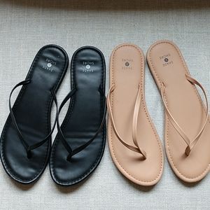 Two pair Shade & Shore flip flops
